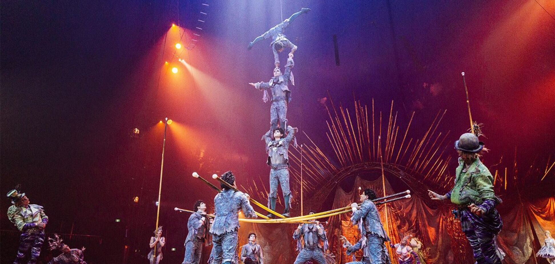 Цирк 'Дю Солей' объявил о банкротстве