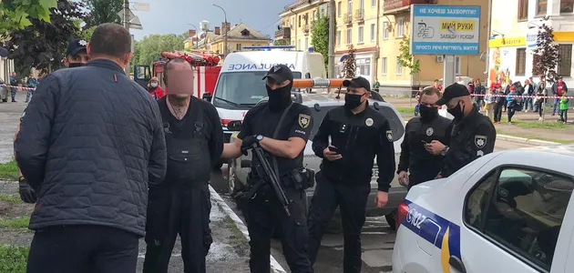 У магазині в Кременчуці чоловік спалив колишню дружину