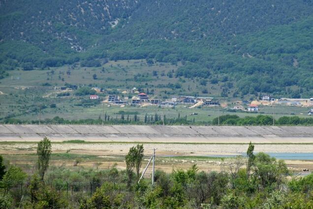 Обміління Чорноріченського водосховища