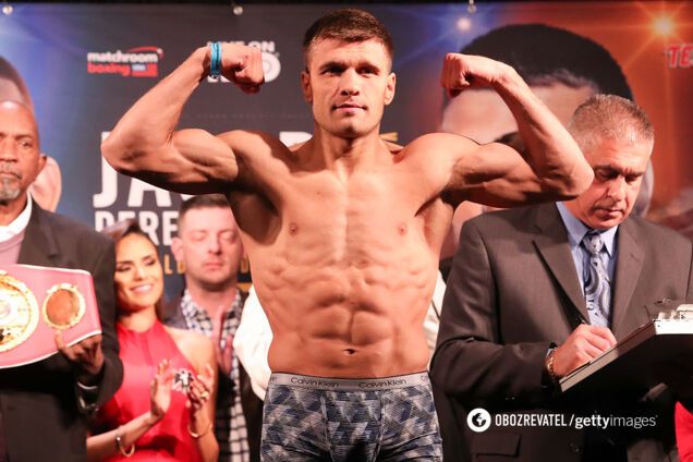 Деревянченко ведет переговоры о бое с лучшим боксером 2019 года