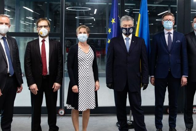 Порошенко встретился с послами Балтийских и Скандинавских стран в Украине: о чем говорили