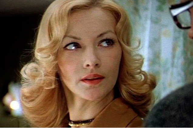 Звезде 'Иронии судьбы' – 79: как изменилась секс-символ СССР Брыльска