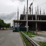 В Киеве ТЦ начали строить прямо на дороге: у Кличко "тупо в шоке"