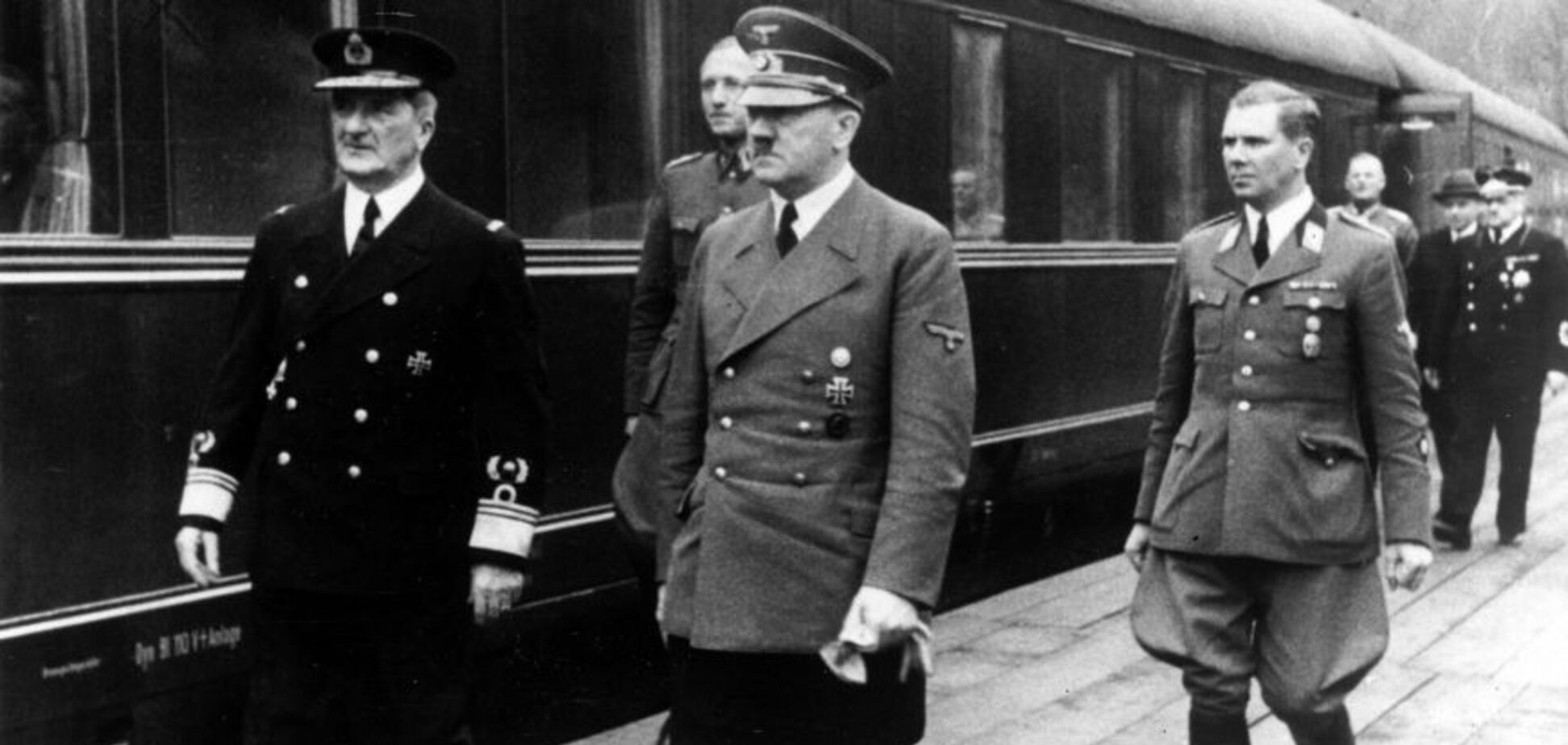 Даже Гитлер не доверял венграм, хоть они были союзниками Рейха