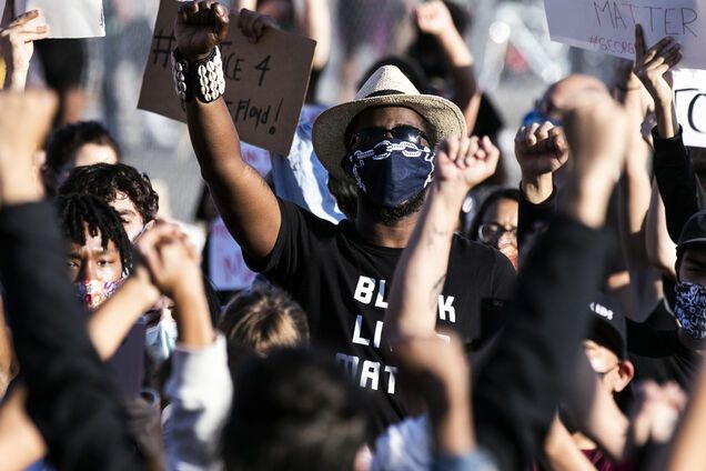 Протесты в США не закончены, на улицах ожидается рекорд демонстрантов