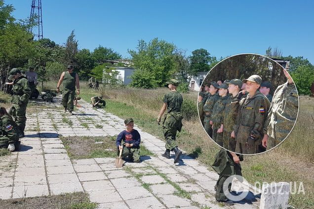 В Крыму детям устроили "трудодень" в военной форме РФ: сеть возмутилась. Фото