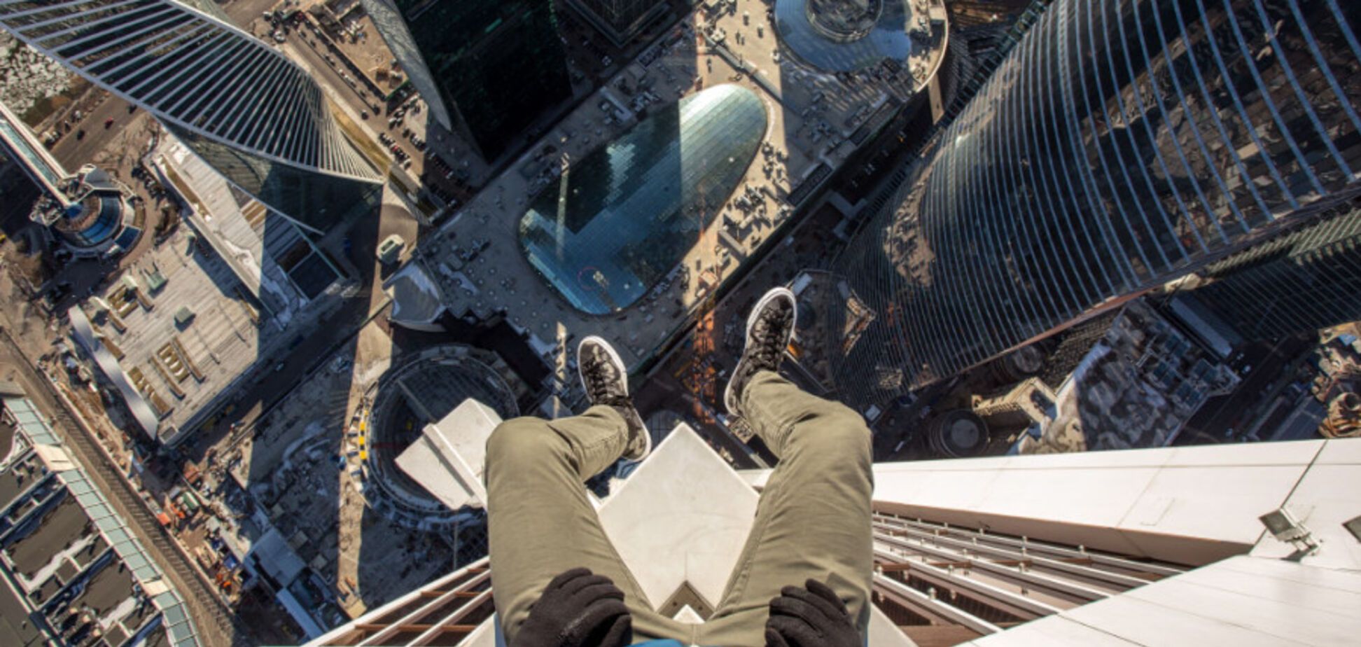 Россия вошла в тройку лидеров по количеству смертей из-за селфи. Иллюстрация