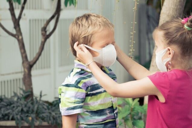 Под Киевом произошла вспышка коронавируса в детсаду: родители подняли панику