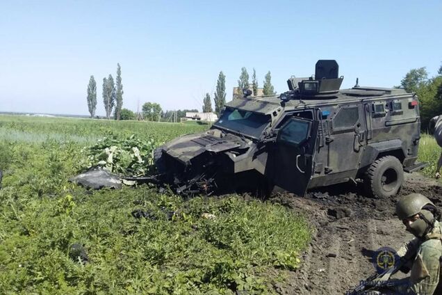 В Авдеевке подорвался автомобиль Нацгвардии: ранены 10 военных