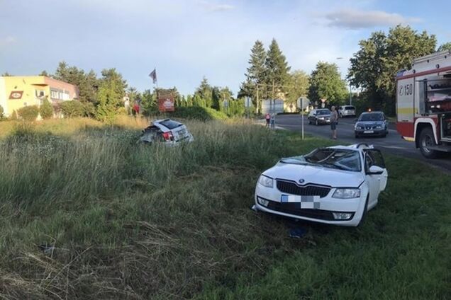 Водій дивом вижив у розірваній навпіл Skoda Octavia