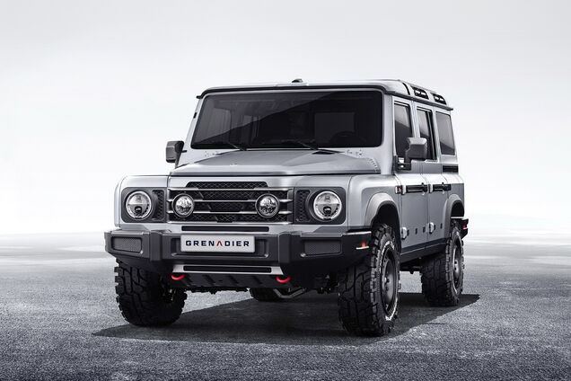 Спадкоємця класичного Defender показали у всій красі