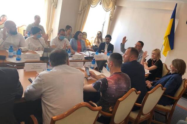 'Слуги народу' підтримали законопроект 'Про медіа'