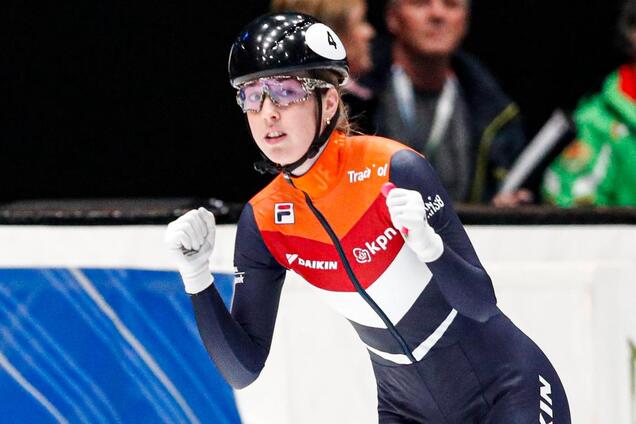 Лара ван Рейвен