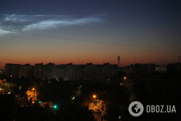 Редкие облака были замечены в небе над Луцком