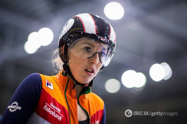 Лара ван Рейвен