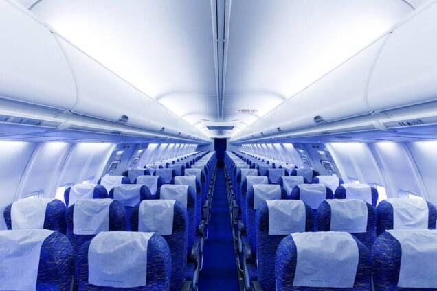 Почему опасно откидывать кресла в самолете