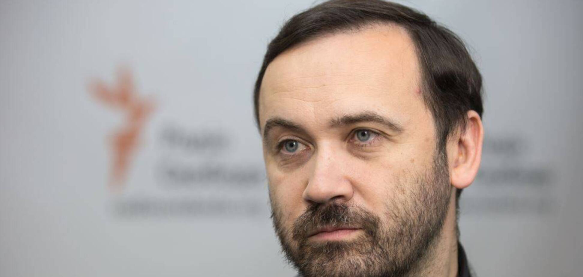 Ілля Пономарьов назвав добровільну відставку президента Зеленського 'найгіршим' варіантом