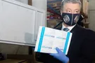 Порошенко передав чергову партію ІФА-тестів до медзакладів (фото: Європейська Солідарність)