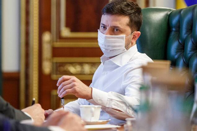 Зеленский приезжает на работу ближе к обеду. Переведем это на язык бизнеса