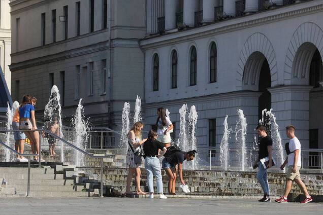 У Києві вдвічі зросла кількість нових заражених COVID-19: свіжа статистика