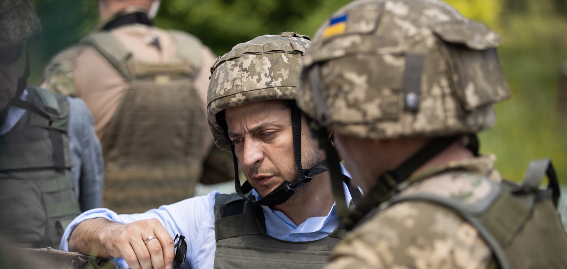 Украина понесла потери на Донбассе. Почему молчит Верховный Главнокомандующий?