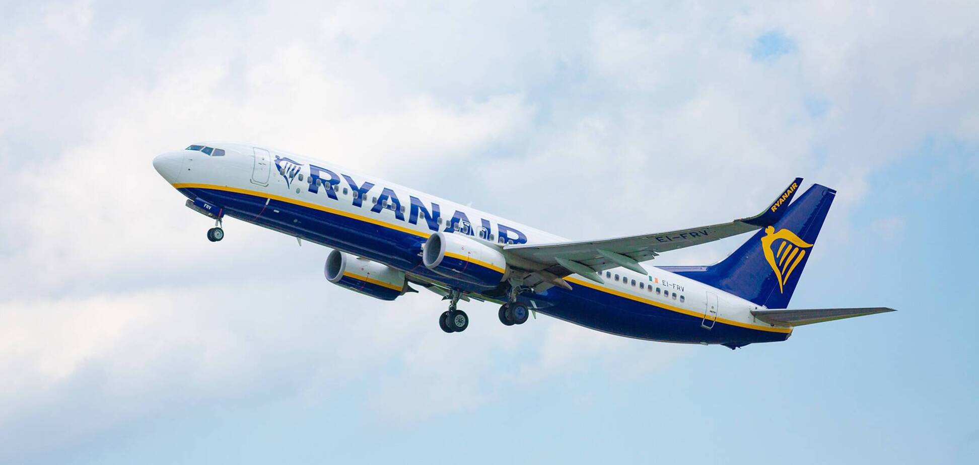 Літак Ryanair екстрено сіву Лондоні 