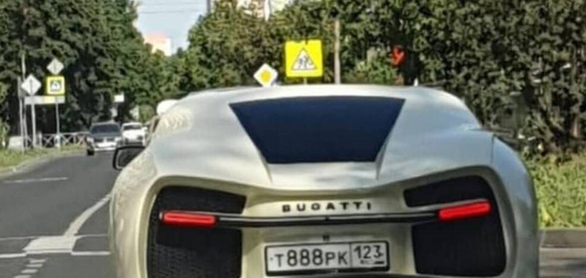 В России засветилась причудливая подделка автомобиля за $3 млн