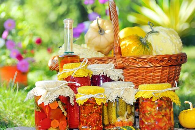 На Омельянов день хозяйки начинали заготавливать запасы на зиму