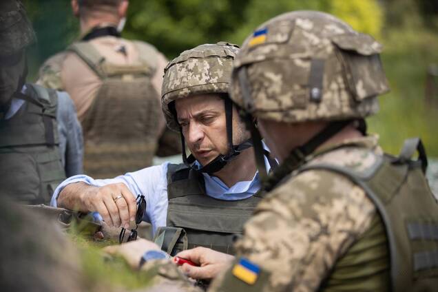 Украинцы возмутились реакцией Зеленского на расстрел военных