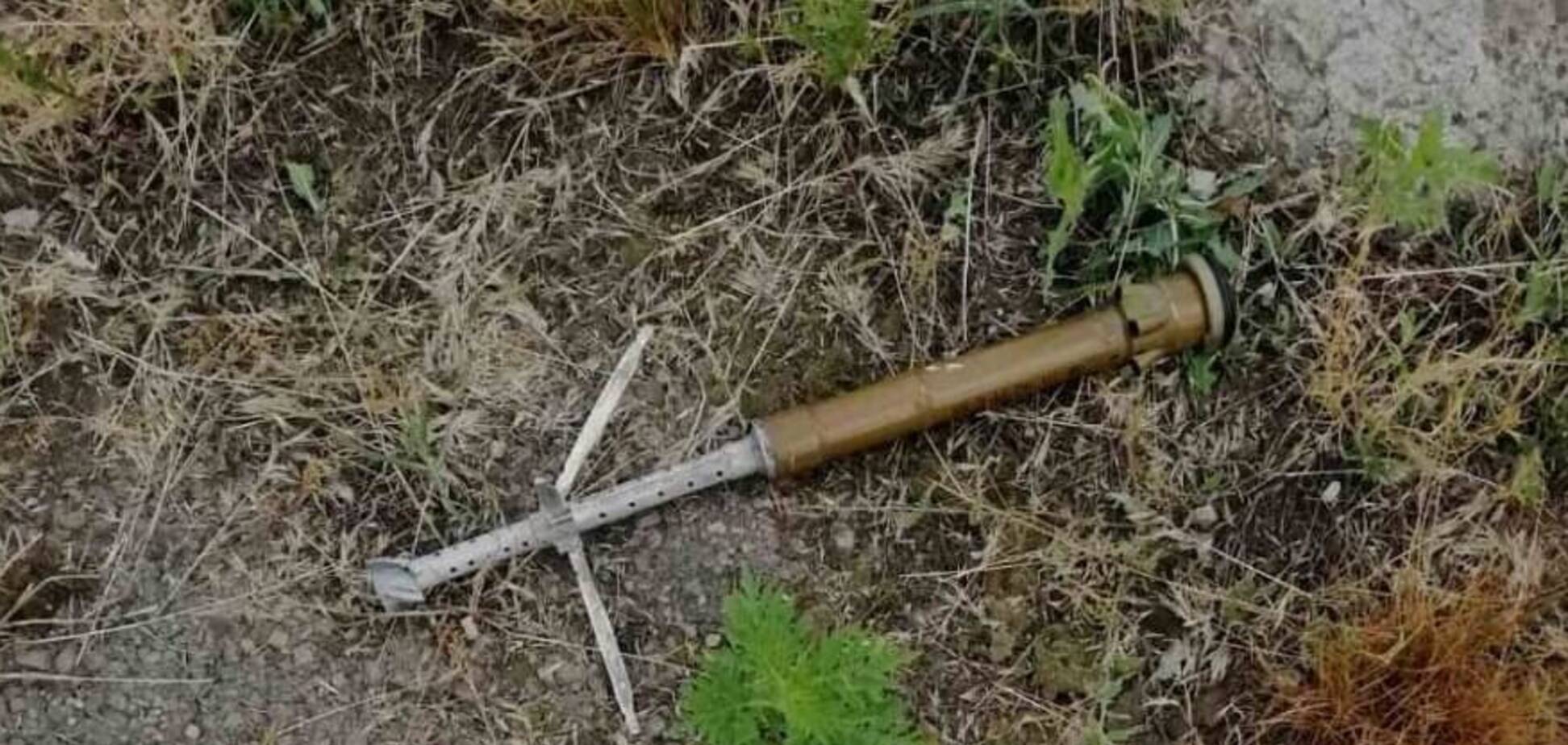 Террористы 'спалили' на Донбассе запрещенные российские мины. Фотофакт