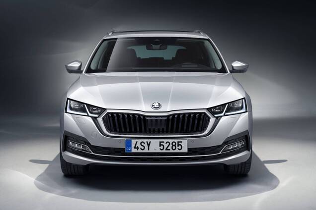 Нова Skoda Octavia A8: названо українські ціни