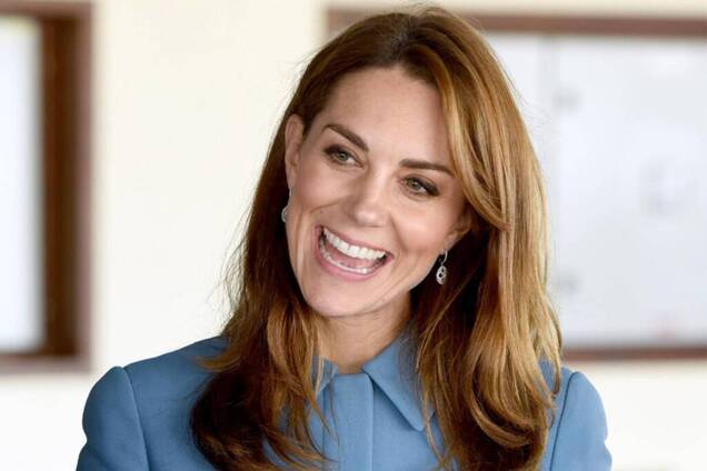 Как Миддлтон удается 'не выглядеть старой' в одежде королевского дресс-кода: раскрыт секрет