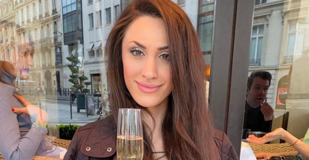 Голая и с 'магическим' браслетом: в отеле Москвы нашли мертвой известного экстрасенса