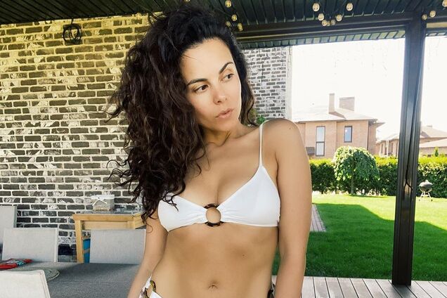 Каменских в откровенном бикини похвасталась фигурой под водой. Фото