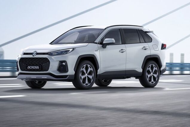 Новим кросовером Suzuki виявилася копія Toyota RAV4