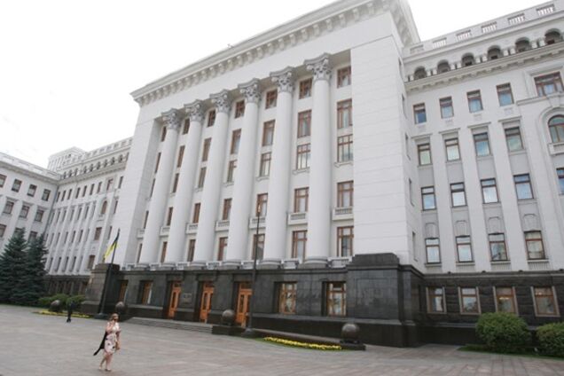 Нынешнее высшее руководство Украины может загреметь под персональные санкции