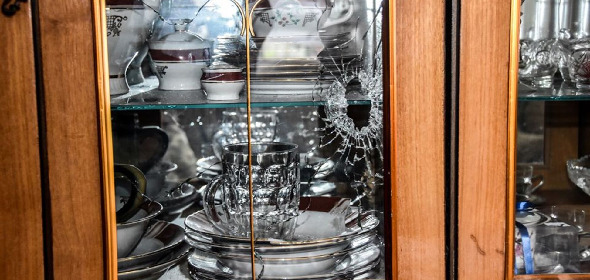 Терористи 'ДНР' обстріляли селище Новолуганське