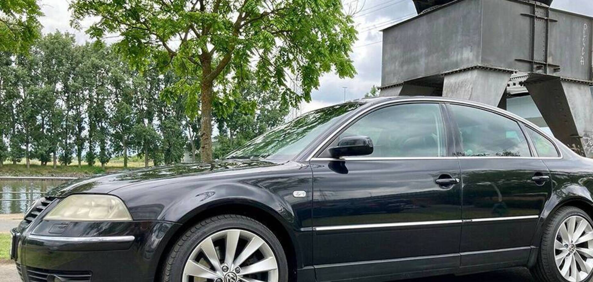 Рідкісний VW Passat з мотором W8 продають за смішні гроші