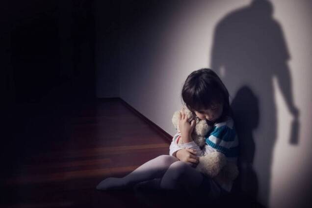 У Підмосков'ї вітчим три тижні бив дворічного малюка