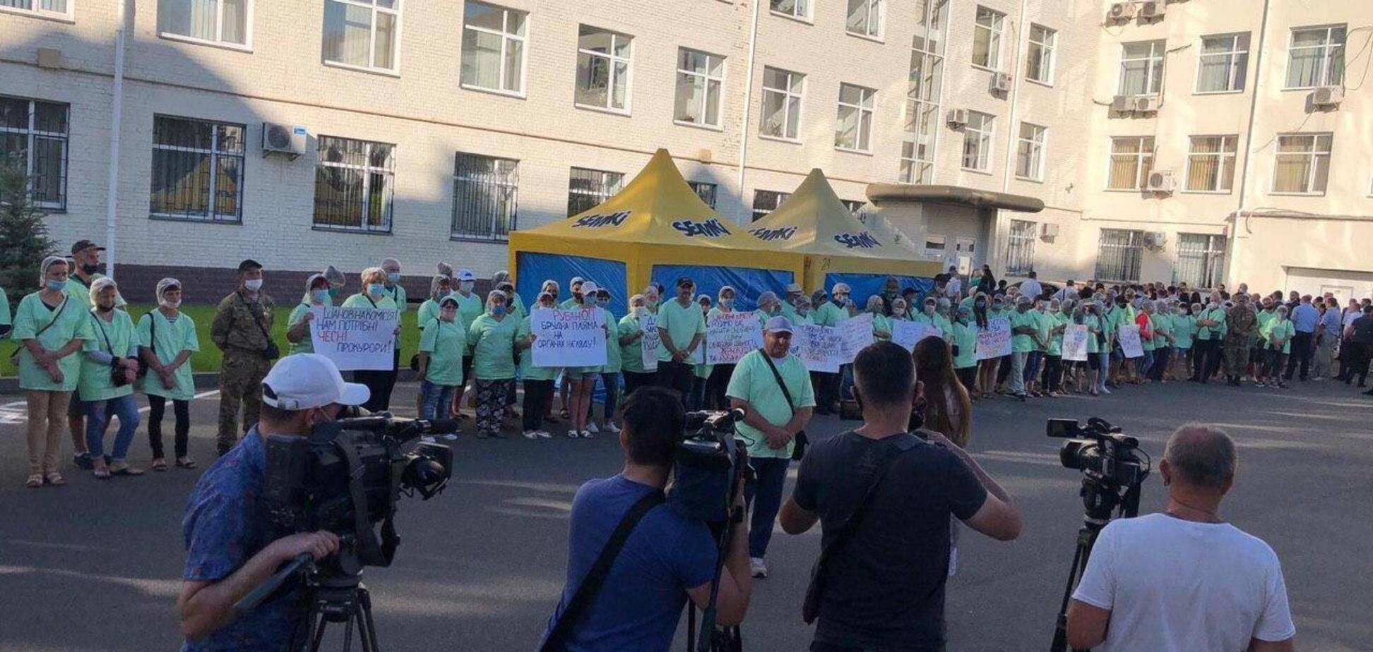 Представники 'Семок' вимагають звільнити прокурора Рубана через рейдерство та зловживання