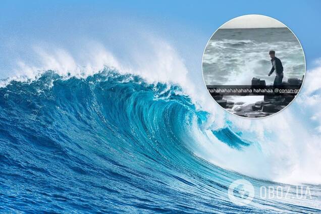 Мощная волна смыла позировавшего вблизи океана подростка. Видео