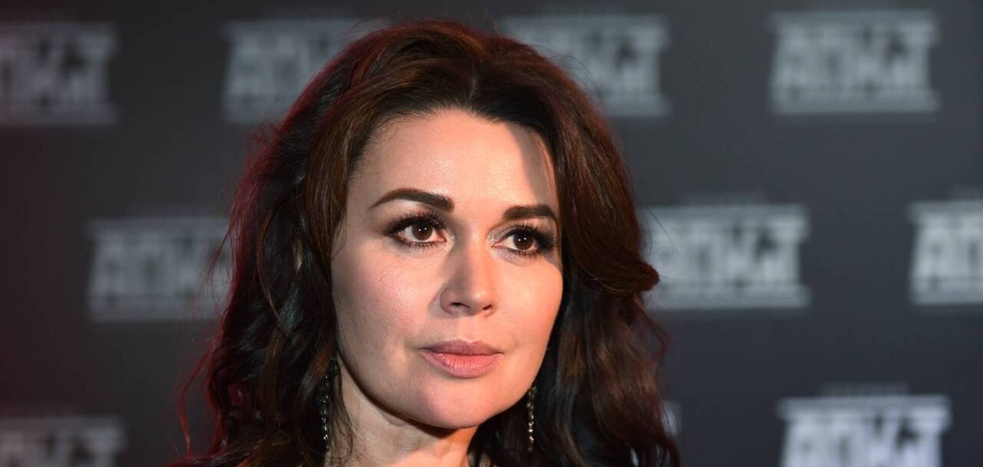 Заворотнюк готується дати велике інтерв'ю на ТБ про своє лікування