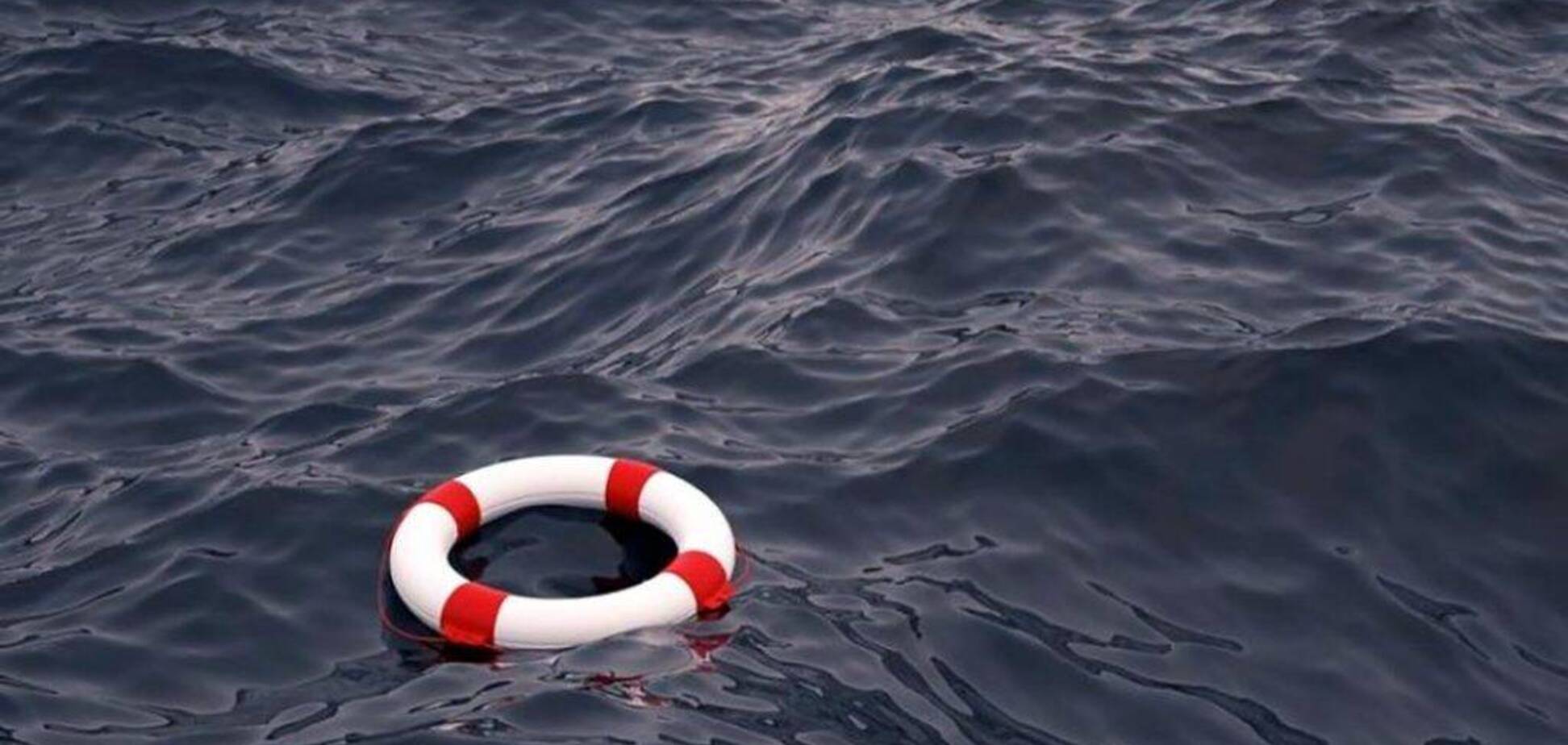 На Днепропетровщине молодой парень исчез во время купания: его тело нашли спасатели
