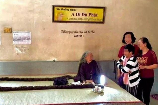 Нгуєн Тхі Дінх жодного разу не стриглася з 19 років