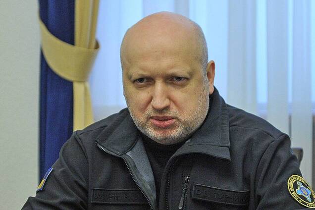 Турчинов считает Порошенко настоящим лидером оппозиции (фото: Liga.net)