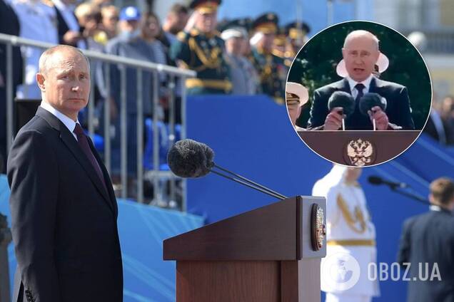 Путин прицепился к микрофонам