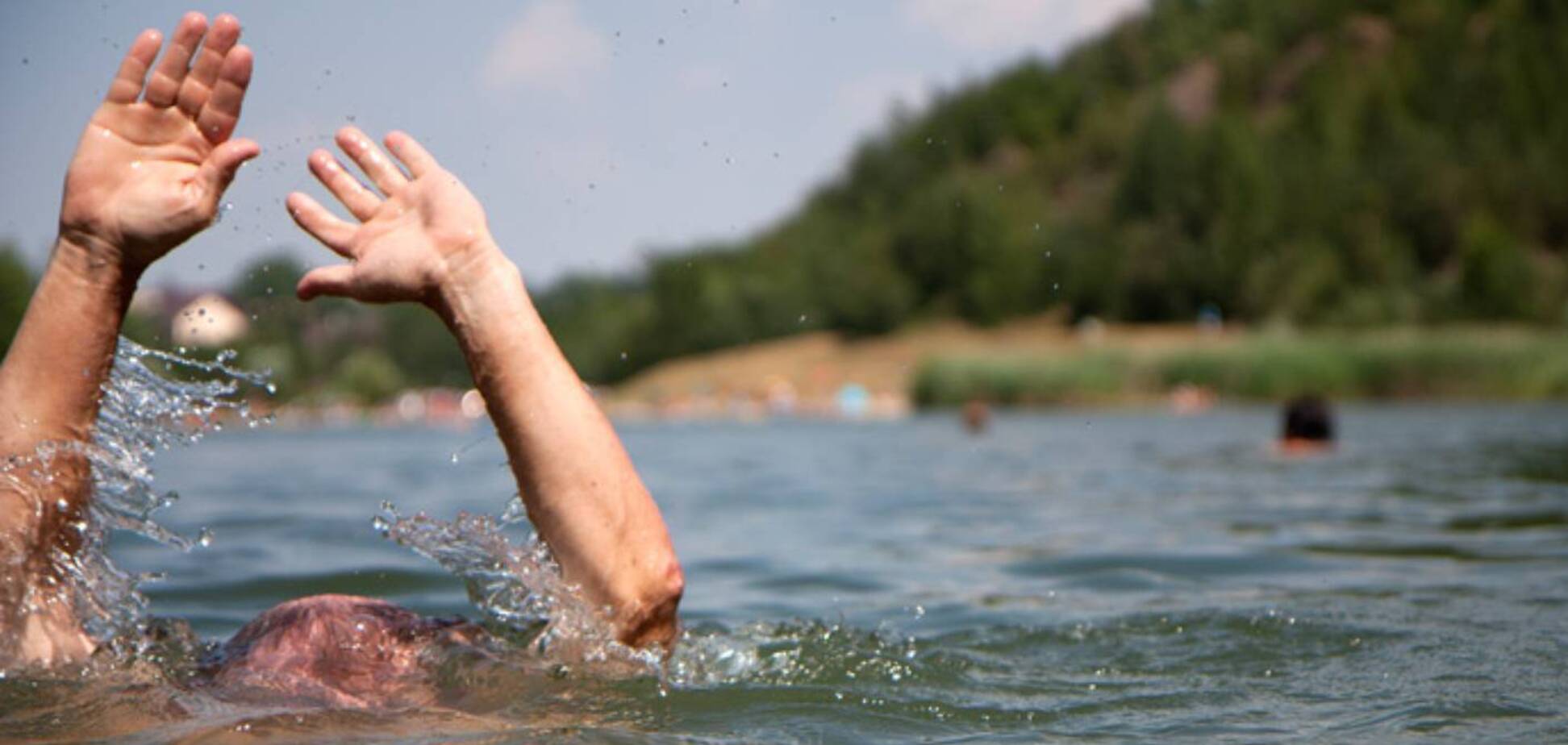 Врятував онуку ціною свого життя: в Кривому Розі потонув літній чоловік