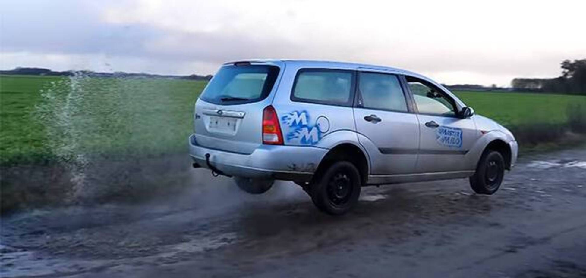 Як поїде автомобіль, якщо його повністю позбавити підвіски — експеримент