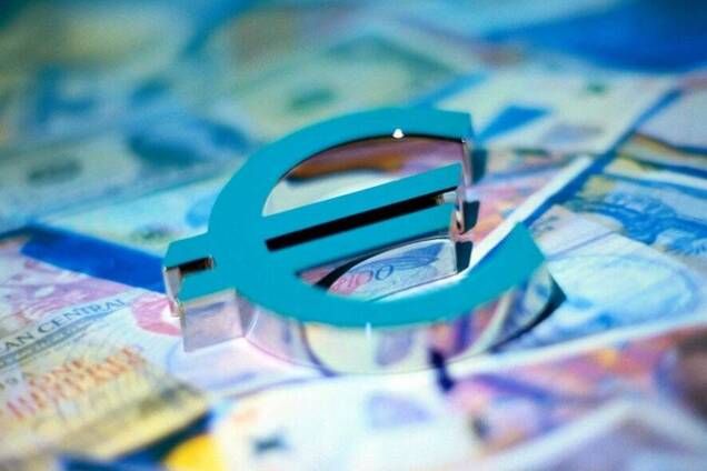 'Економія' на єврооблігаціях: обслуговувати борг буде дорожче