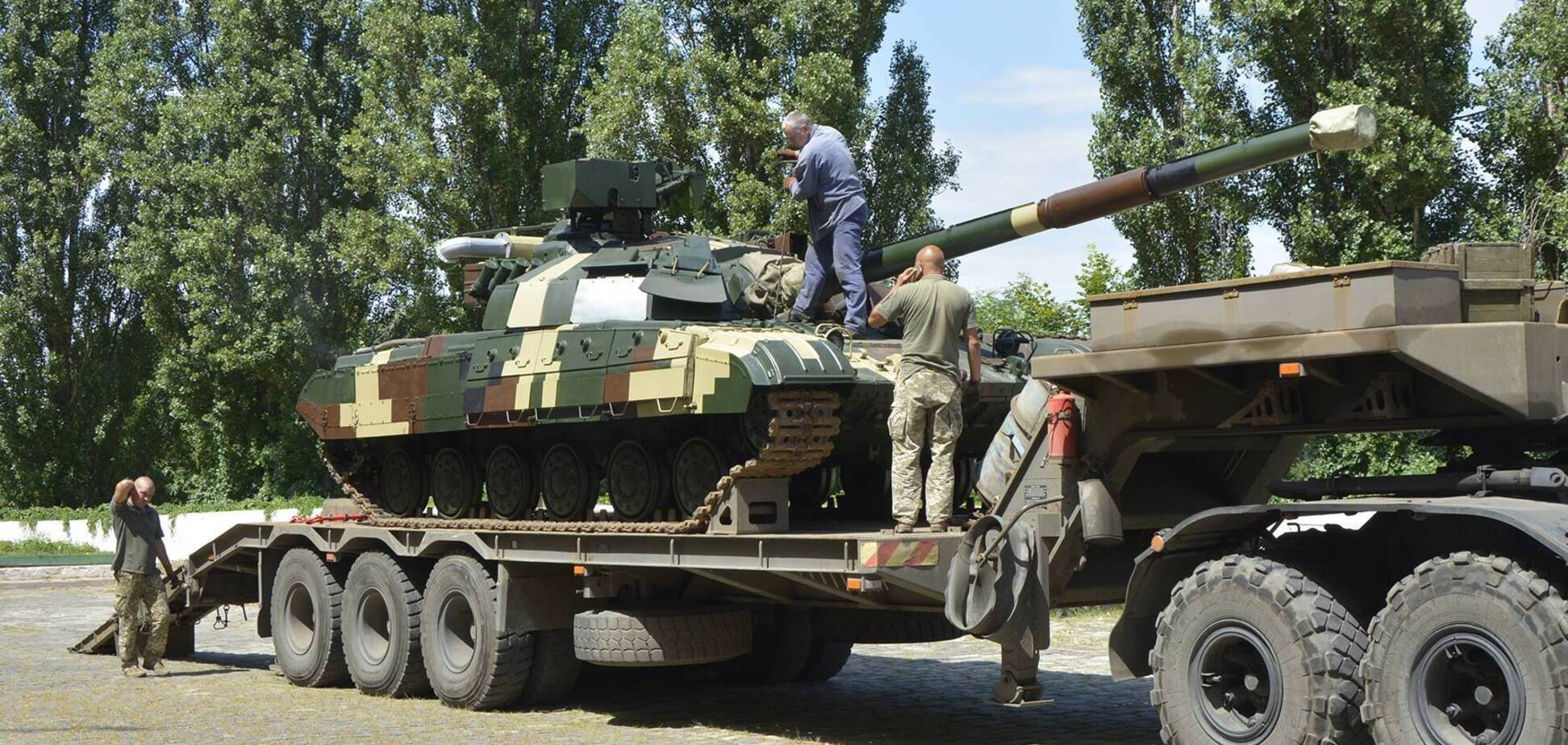 ВСУ усилили модернизированными танками 'Булат'. Фото